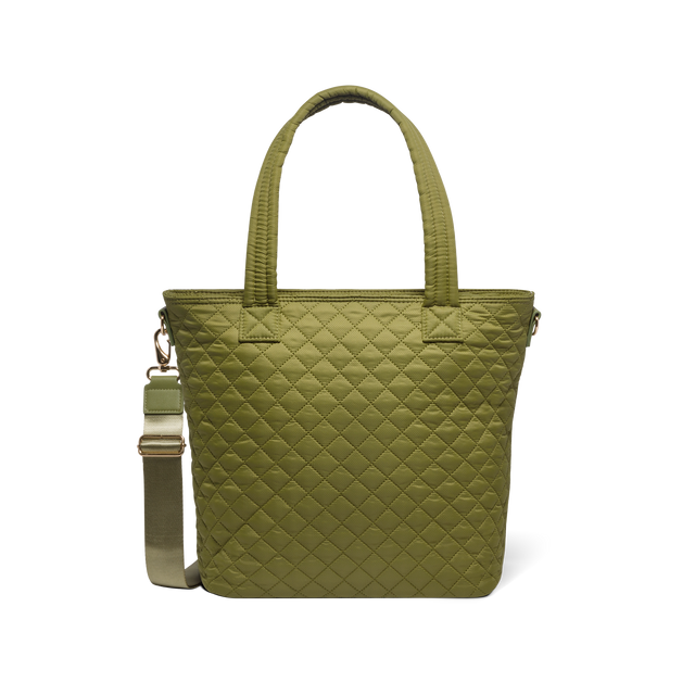 Olive-green quilted shoulder bag with brushed gold hardware, front view on white background Olive-green quilted shoulder bag with brushed gold hardware, front view on white background