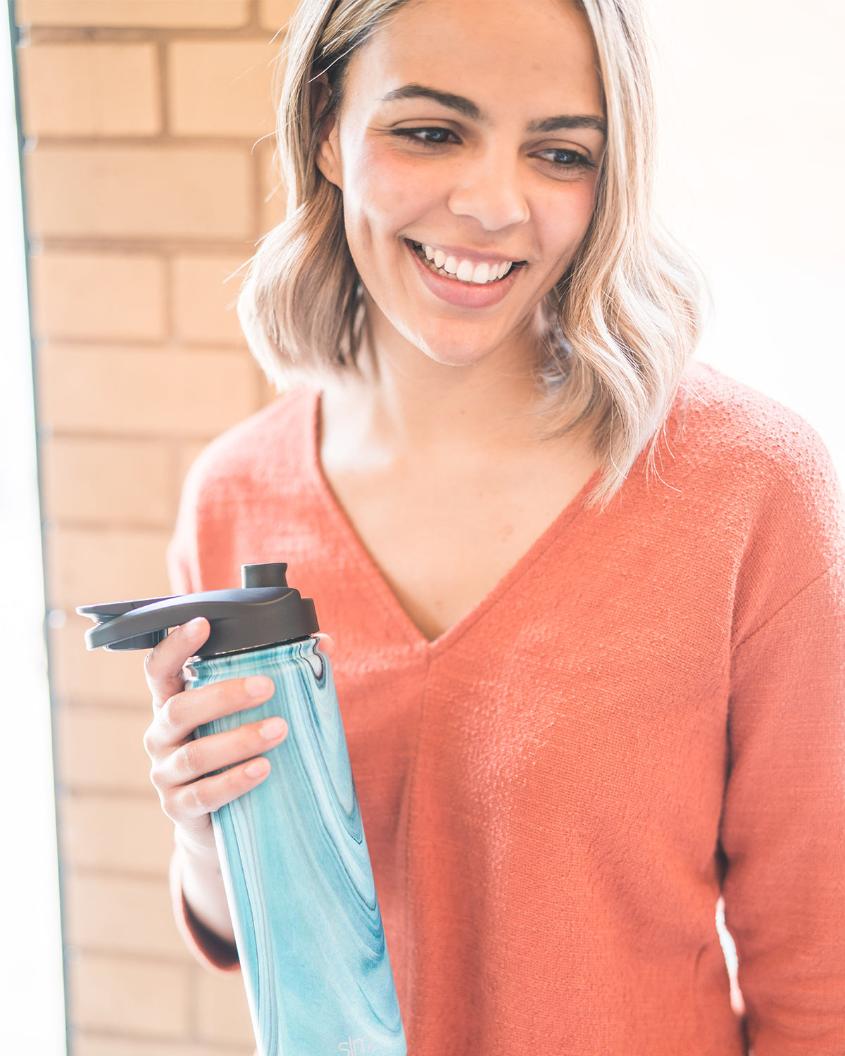 Simple Modern Summit Water Bottle - Thumbnail 3
